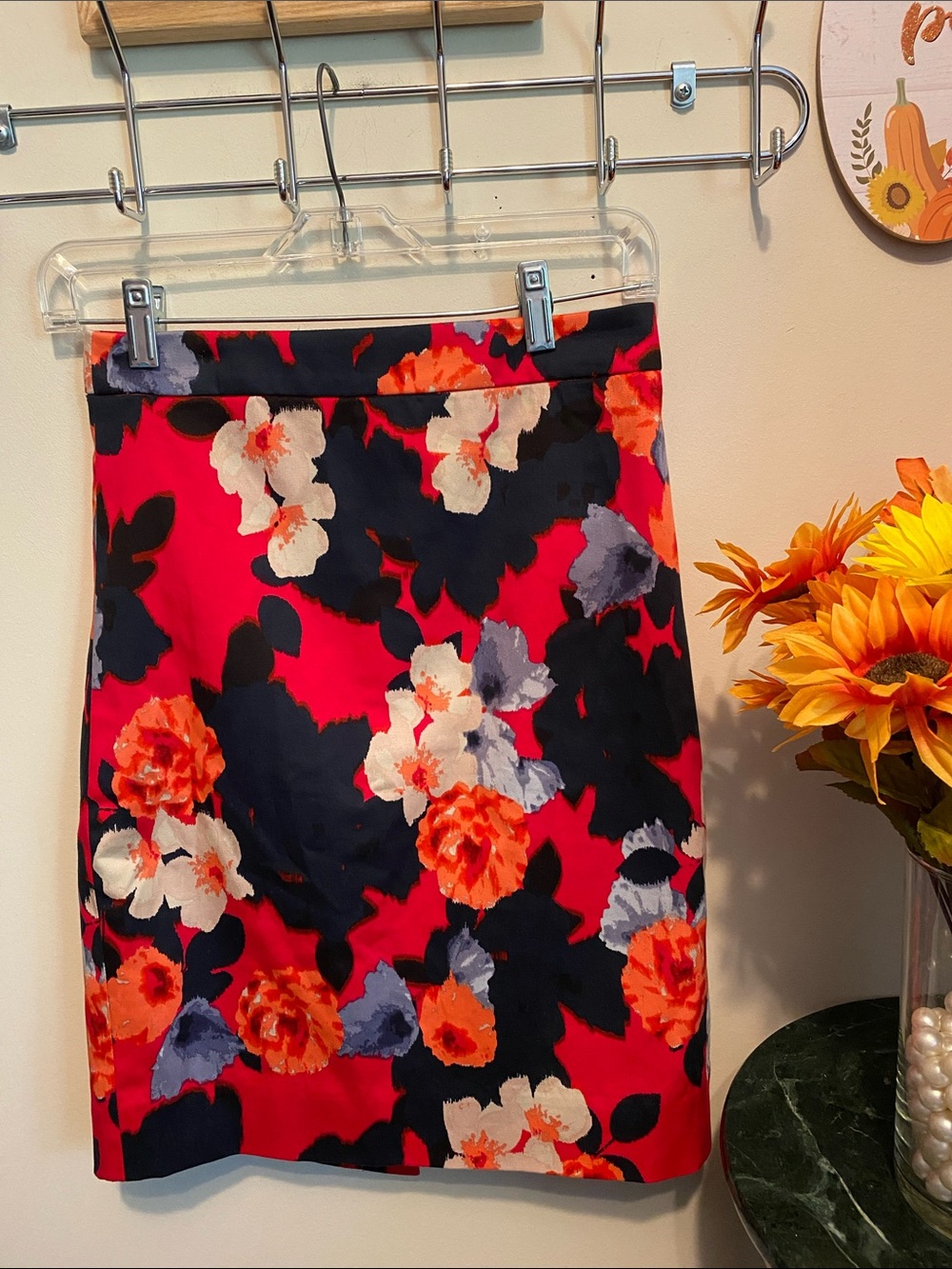J Crew Floral Ponte Pencil Skirt - Red Floral Size 0.
